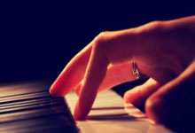 巅峰国际:岁天,斯凯利是英格兰队首秀时第二年轻的阿森纳球员.